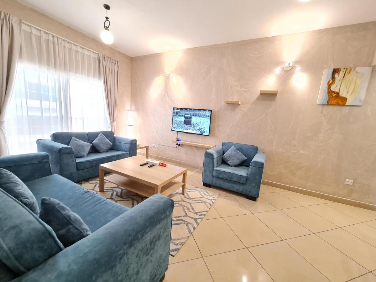 Boulevard City Suites Hotel Apartments Дубай Екстериор снимка